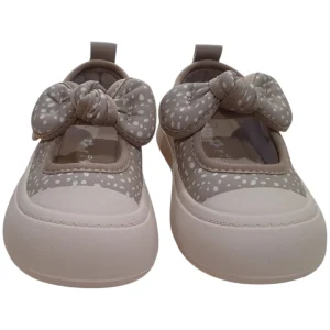 Pantofi crem cu buline din piele ecologică